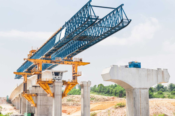 Ingenieros Topógrafos · Topógrafos Servicios Topográficos y Geomáticos Baza
